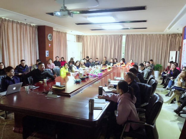 浩澤凈水走進雷立行,為員工進行凈水知識專題培訓